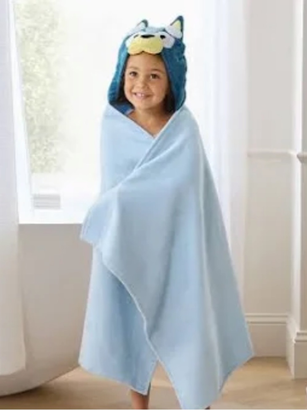 NWT BLUEY Hooded Bath Towel - Soft Hooded Wrap